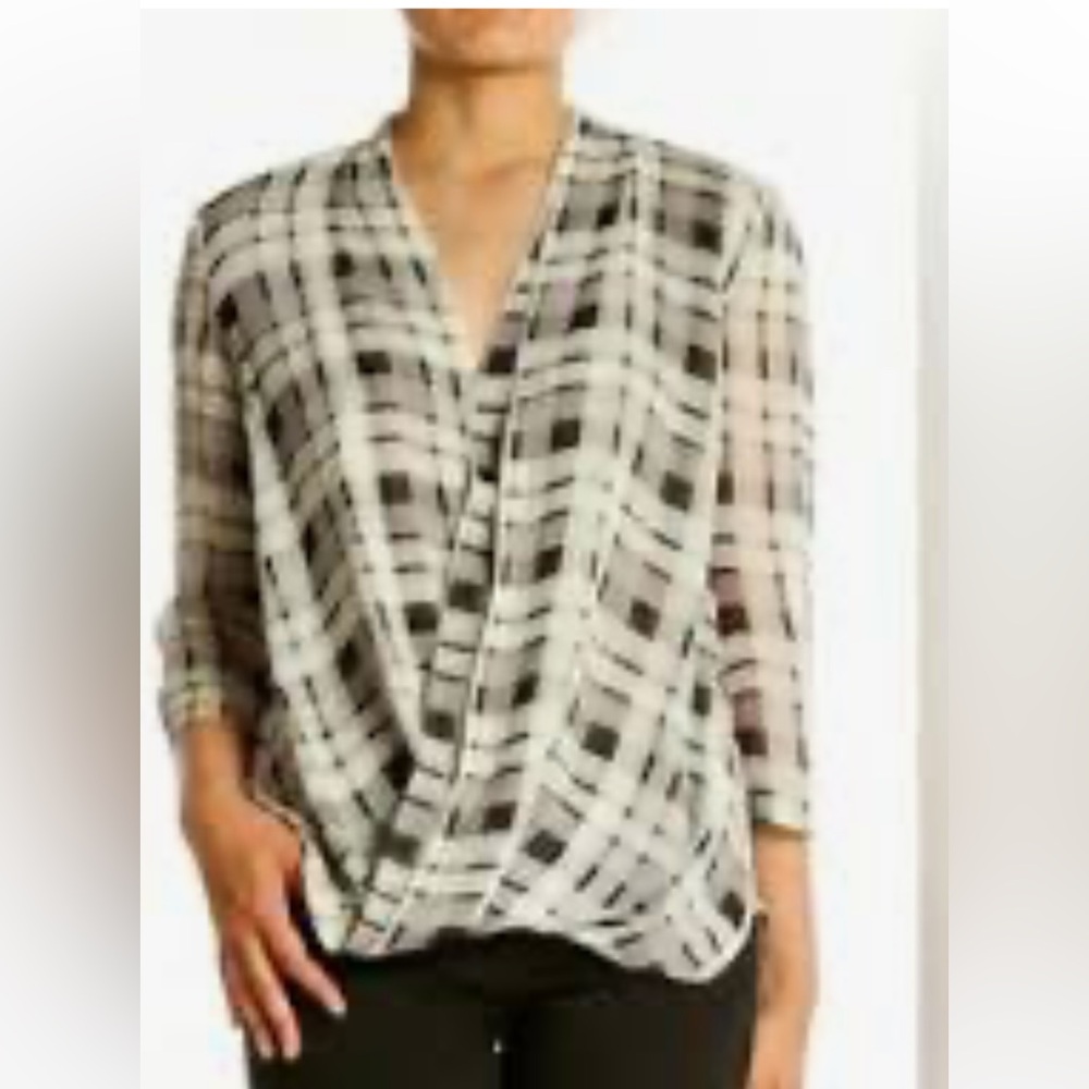 Aritzia Babaton Surplice  Wrap from Blouse Gray Black Leopard Print size M